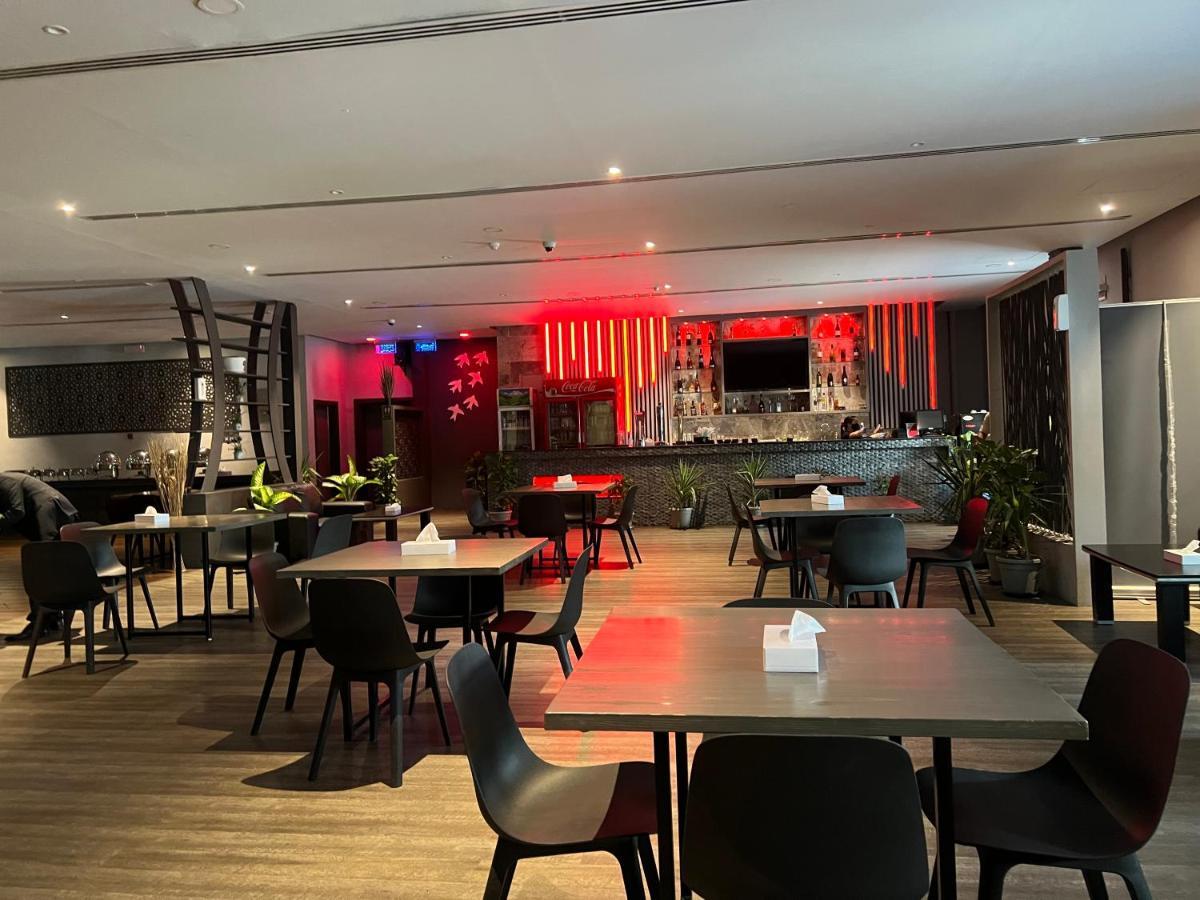 מוסקט Mutrah Hotel מראה חיצוני תמונה