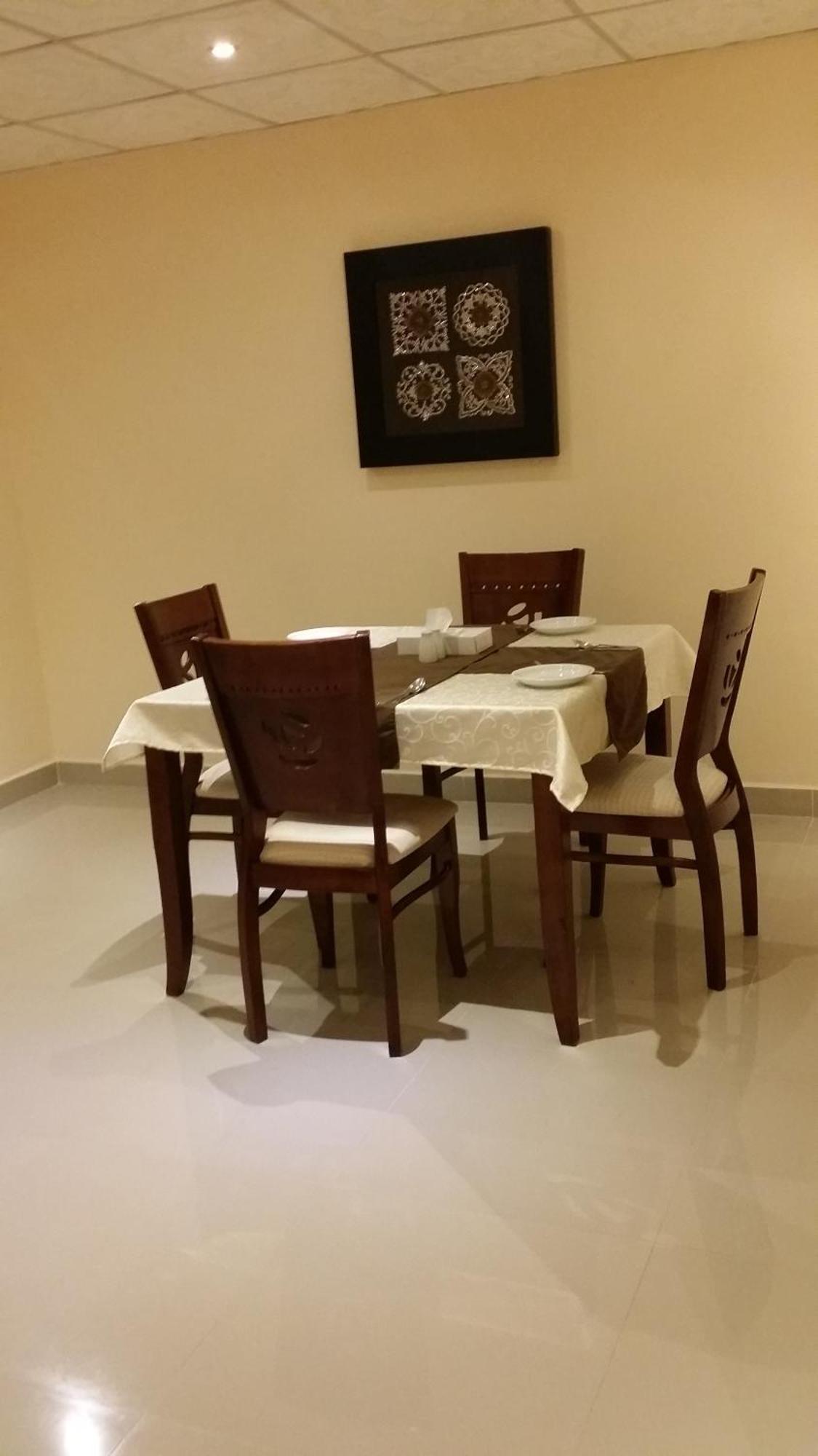מוסקט Mutrah Hotel חדר תמונה