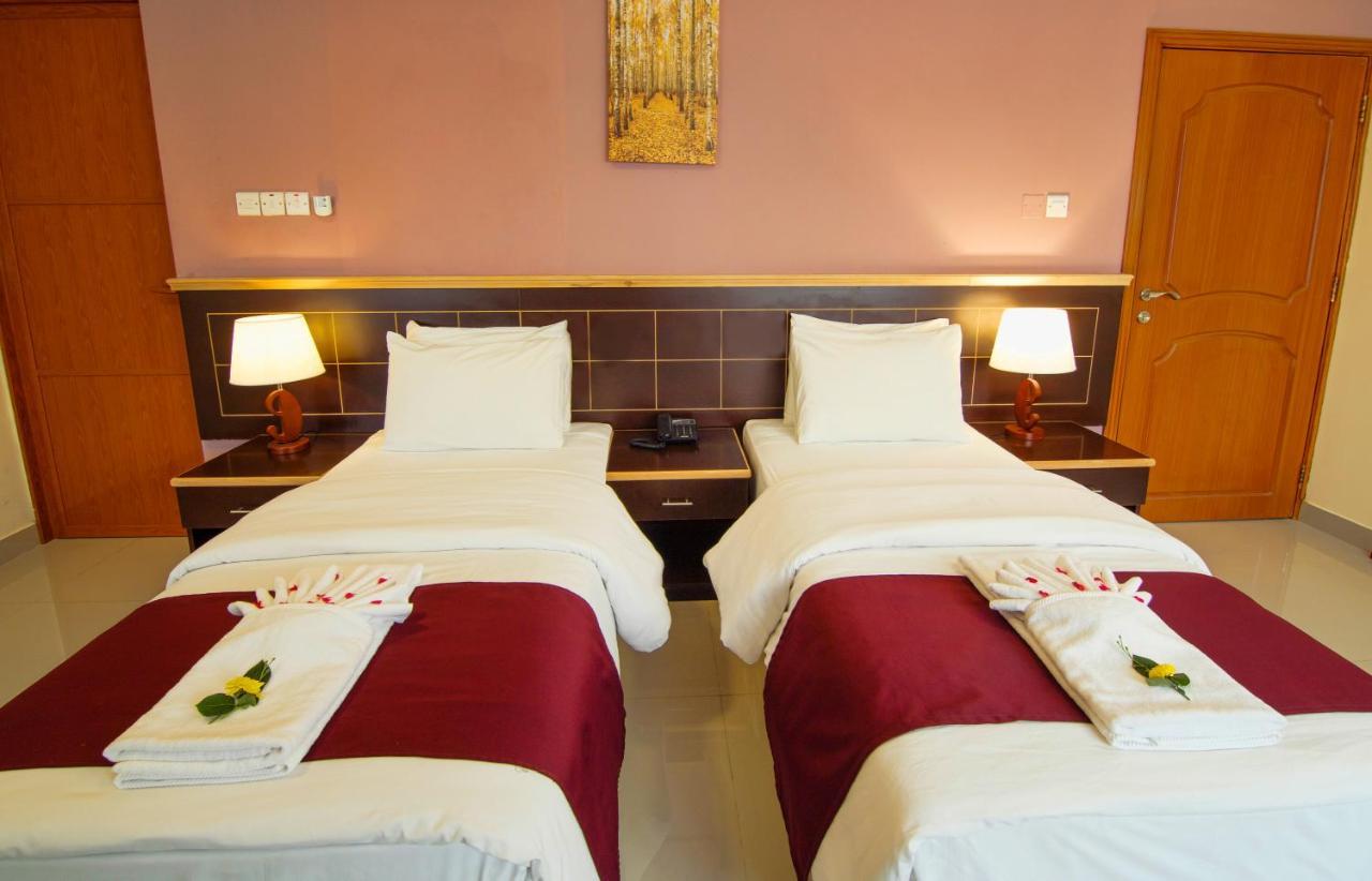 מוסקט Mutrah Hotel מראה חיצוני תמונה